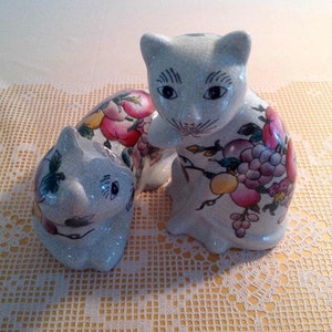 Art collection Standing and Sitting Sweet Cat Couple