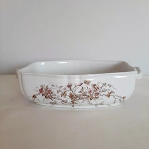 Royal Semi-Porcelain Alfred Meakin Bowl made in England