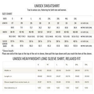 The image is a size chart for a sweatshirt, providing measurements for different sizes and styles.
