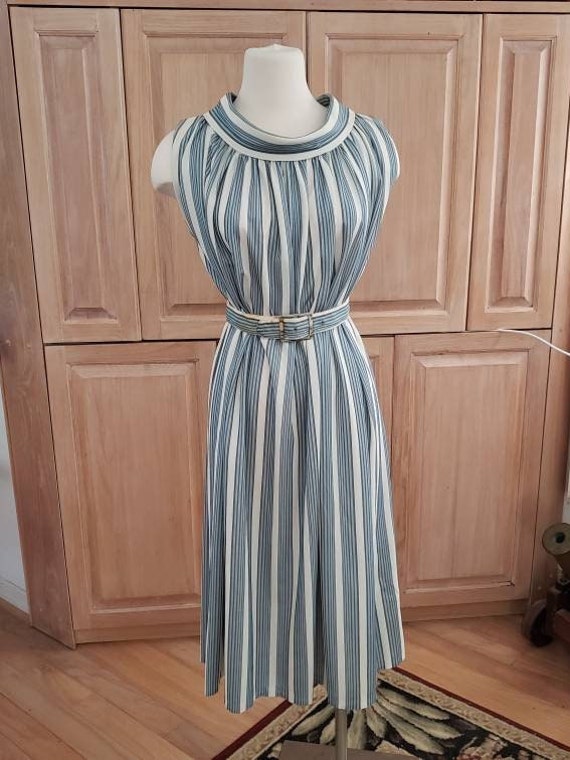 Vintage TENT Dress  Authentic Striped Trapeze Ten… - image 10