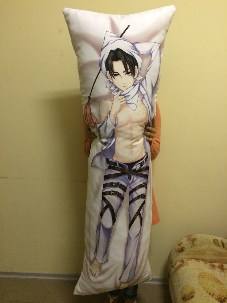 Dakimakura Anime Attack on Titan // Levi Ackerman // Etsy