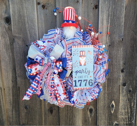 July 4th Gnome Wreath, Memorial Day Wreath, Patriotic Wreath, Red White and Blue, USA Wreath, Housewarming Gift, Front Door Decor, July 4th