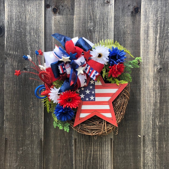 Fourth Of July Wreath, Memorial Day Wreath, Patriotic Wreath, Red White and Blue, American Flag Wreath, USA Wreath, Grapevine Wreath