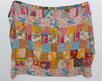 Edredón Kantha vintage, colcha de sari de algodón indio hecha a mano, manta bohemia reversible