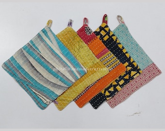 Kantha-pannenlappenset van 4 stuks: vintage katoenen handgemaakte pannenlappen