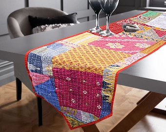 Ręcznie robiony bieżnik Kantha Patchwork | Bawełniana dekoracja jadalni w stylu vintage boho