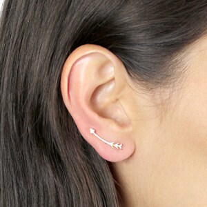 Silver or Gold Arrow Stud Earring // Simple Arrow Stud Climber // Modern Simple Stud Earrings // Minimalist Jewelry // BL-E012
