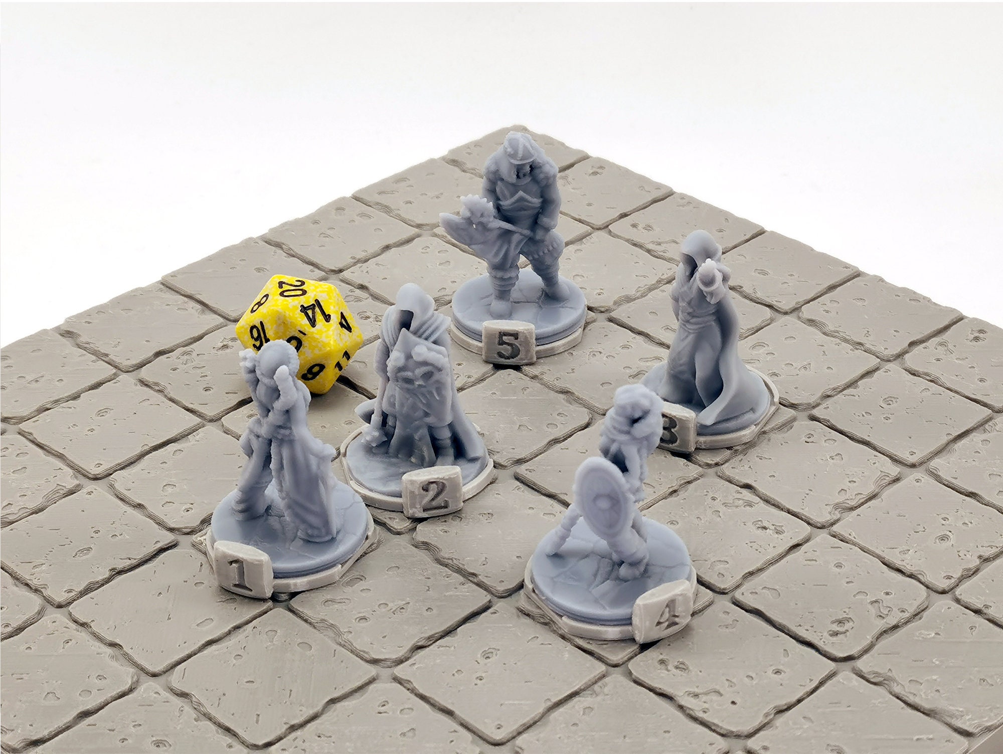 Initiative Trackers for 28mm Miniatures | Set 20x |  Dungeons and Dragons Gaming Accessories | D&D Terrain