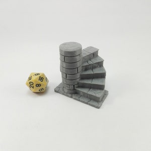 Spiral Stairs - 28mm Dungeons and Dragons Miniatures