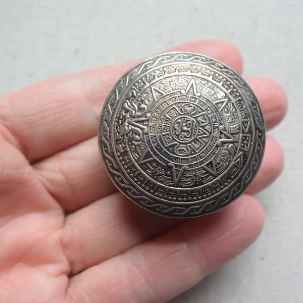 Vintage Taxco Silver Snuff Box Aztec Calendar on Lid, Taxco Mexico 925 Silver Trinket Box Hinged Lid, Mexican Sterling Pill Box Aztec Design