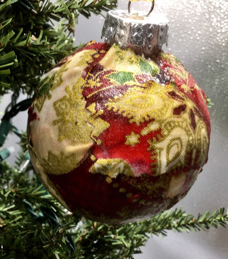Decoupaged Fabric Ornaments Ivory Green Holly Gold