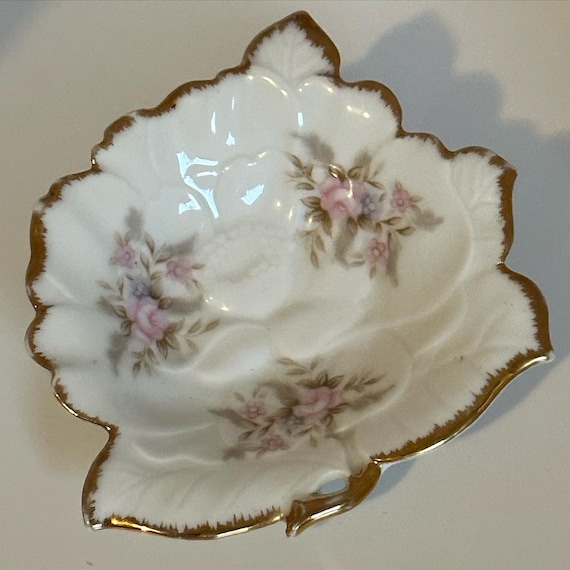 Trinket Tray / Trinket Dish / Vintage Lefton China