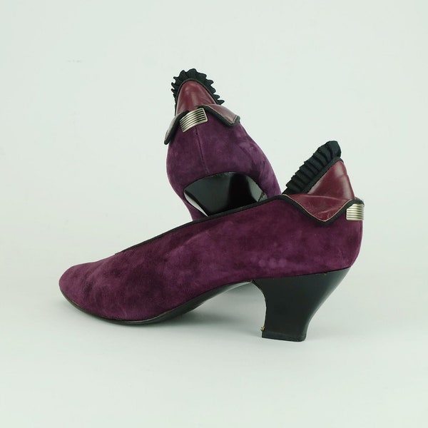 1980s true vintage PUMPS uk size 7 1/2 us size 10 faire lady italy purple suede outstanding details