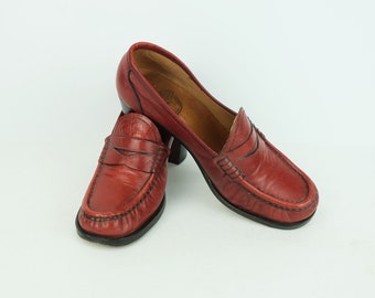 mokasyny vintage PUMPS na klockowym obcasie rozmiar 40 wykonane we Włoszech ciemnoczerwona skóra ręcznie robione