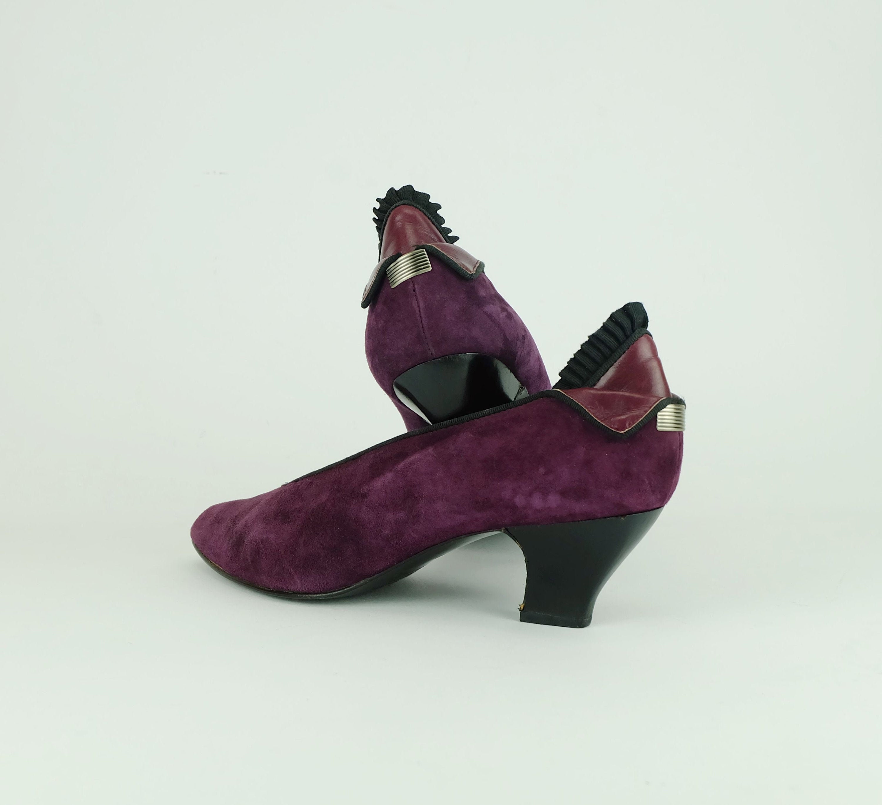 Lavender shop suede pumps