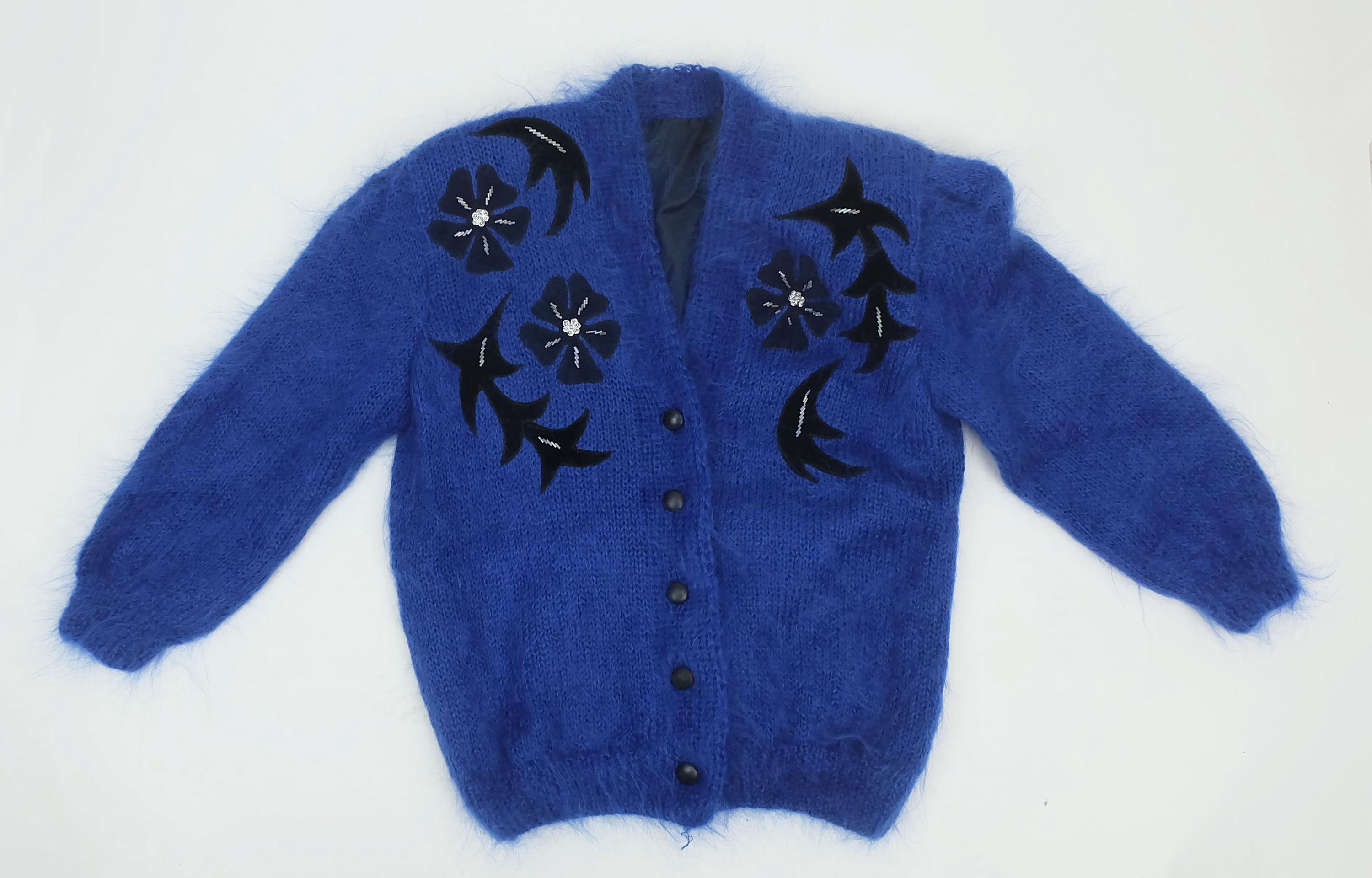 Oversized Cardigan, 1980s Vintage, 100% Mohair, Appliqués, Pearls