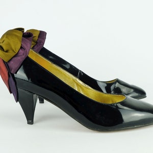 1980s true vintage PUMPS rondex design w. germany black patent leather beautiful detail uk size 4 us size 6.5