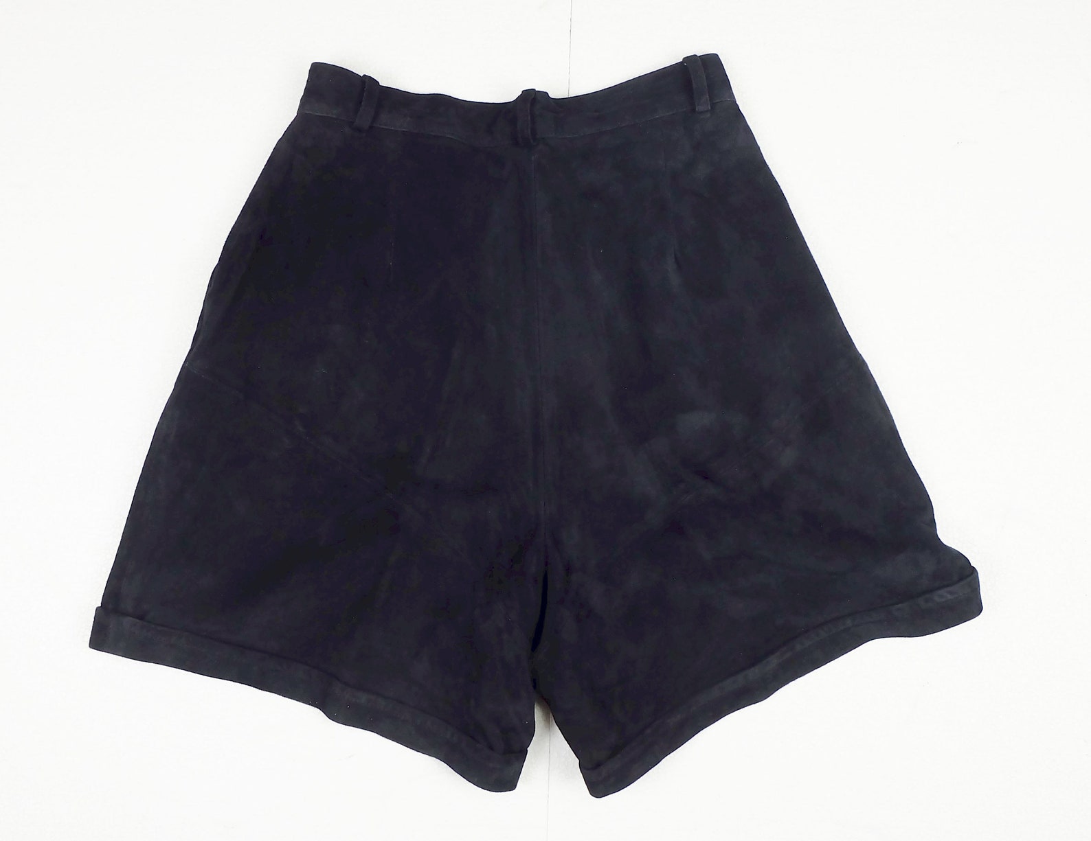 XS 1980s Red Leather Shorts Pleated Button Front Sexy Cuffed Bottoms main image 0