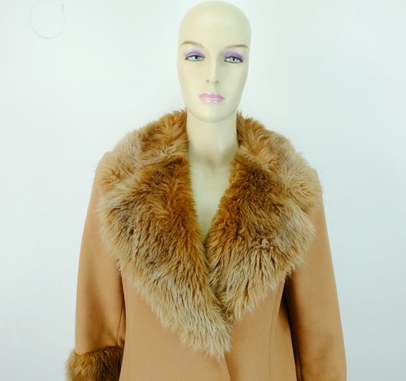 fantastic true vintage women's COAT wool and fake… - image 2