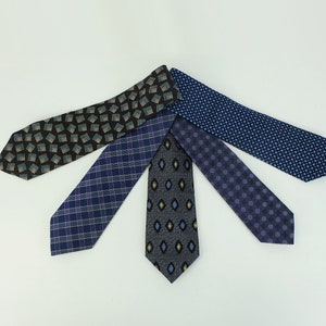 5 vintage silk TIES different shades of blue and gray different patterns silk tie