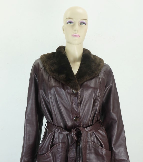 true vintage LEATHER COAT size L aubergine leathe… - image 3