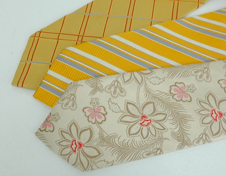 5 vintage silk TIES different shades of yellow orange and beige different patterns silk tie