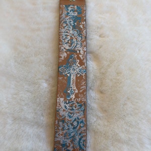 Cross leather cuff