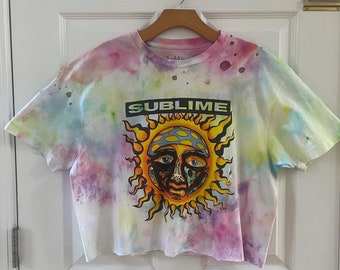 Cropped and tie dyed t shirt size large