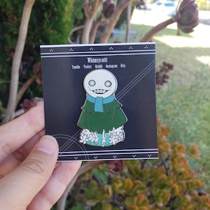 NieR Glow in the Dark Enamel Pins