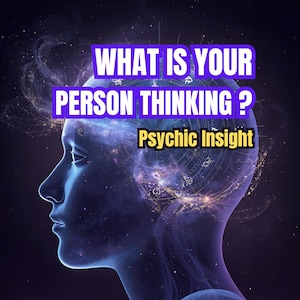 Könnte beinhalten: Ein Set aus drei Keramikbechern mit gesprenkelter, matter Oberfläche. Die Becher sind in Creme-, Hellbraun- und Dunkelbrauntönen gehalten. Jeder Becher hat ein schlichtes, minimalistisches Design.