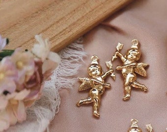 9ct Gold Cupid and Arrow Charm or Pendant