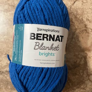 ROYAL BLUE 12006 Bernat Blanket Yarn 10.5 Oz Skein Super Bulky Wt. 6 Easy Care Blanket Winter Hat and Scarf Dcoyshouseofyarn Etsy
