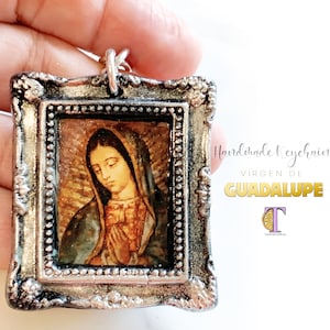 Our Lady of Guadalupe keychain/Virgin Mary keychain/Virgen de Guadalupe/Catholic keychain/Mother Mary/communion gift/Virgencita charm