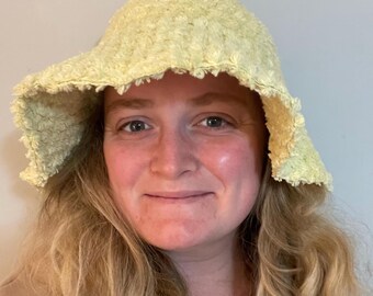 Light Green Terry Cloth Bucket Hat: Soft Quick-Dry Beach Hat