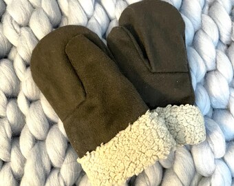 Grey Wool Sweater Mittens - Sustainably Handmade
