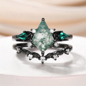 Conjunto de anéis de noivado vintage de ágata musgo pipa, anel de moissanita com folha de galho exclusivo, anel de noiva de esmeralda com corte pipa, conjunto de anéis de prata e ágata ouro preto