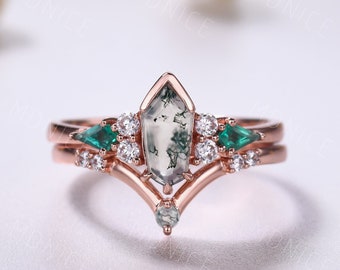 Kite shape moss agate cluster ring set, rose gold shield cut moss agate wedding ring, unique agate emerald kite engagement ring anniversary