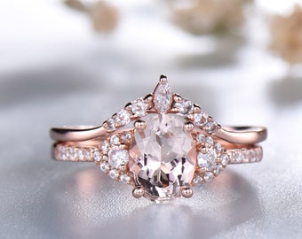 Oval Pfirsich Morganit Verlobungsring Set: 14k Rose Gold Braut Stapelringe