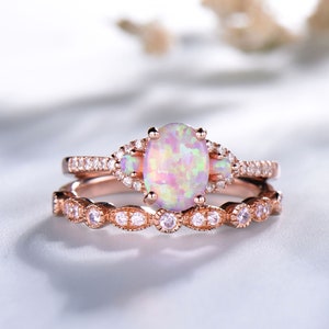 Set di anelli di fidanzamento con opale rosa: gioielli da sposa in argento sterling e oro rosa