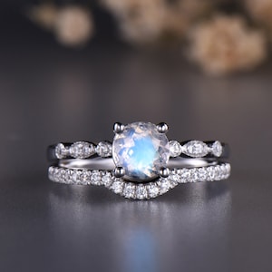 Natural Moonstone Ring, Moonstone Ring, Stackable Moonstone Ring, Simple Ring Set, 925 Sterling Silver, Delicate June Ring, Gold Ring