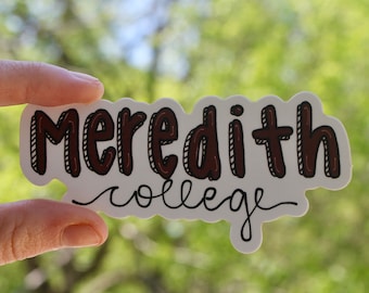 Pegatina de Meredith College // Raleigh, Carolina del Norte, MC, Universidad privada, Solo para mujeres, Pegatina universitaria, Calcomanía para portátil