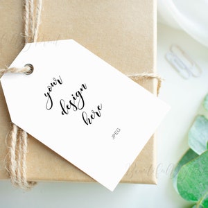 Diseno De Maqueta De Camiseta Y Etiqueta Doblada Descargar Psd