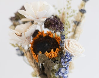 Diffuser for Essential Oils, Sunflower Floral Reed Diffuser with Essential Oils, Botanicals and Sola Wood Flowers, for Bedroom and Bathroom