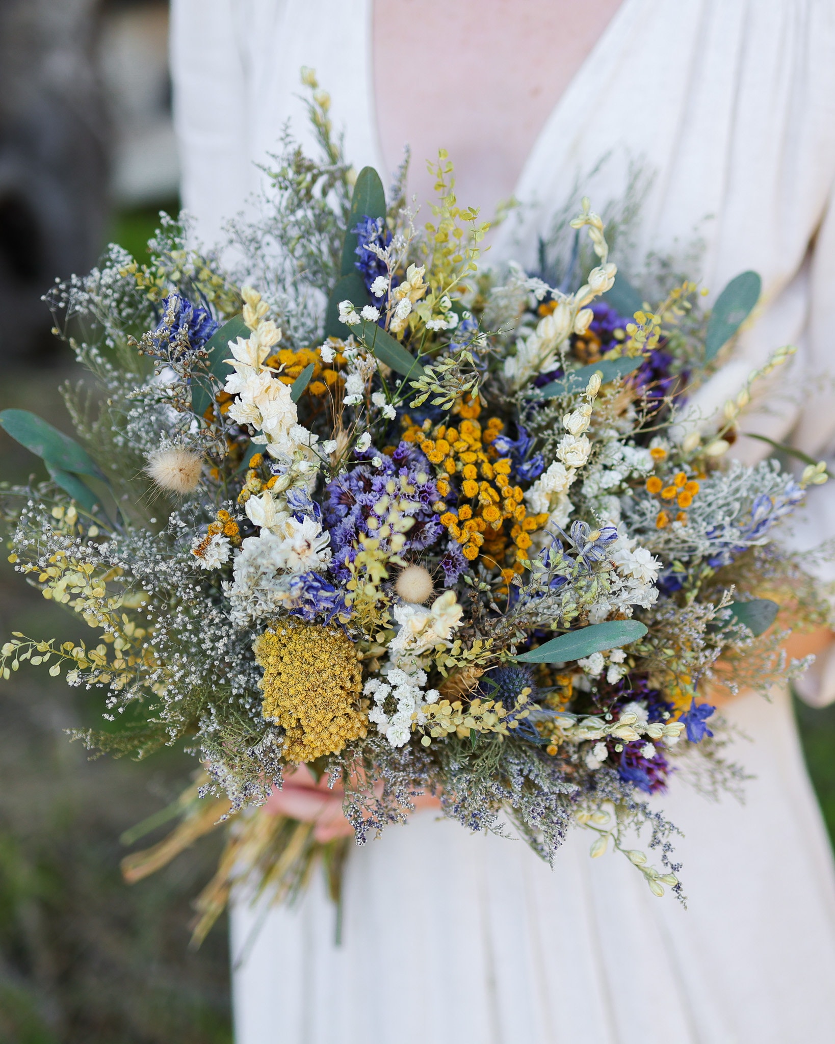 Buy Dried Yarrow Bridal Bouquet With Eucalyptus, Daisies \u0026 Lavender –  Rustic Wildflower Bouquet for Boho Wedding Flowers or Home Décor Online in  India - Etsy, image size:1638x2048