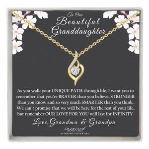 Cadeau pour petite-fille, collier pendante Love en or 14 carats sur argent sterling, carte souvenir significative, prêt à offrir des grands-parents