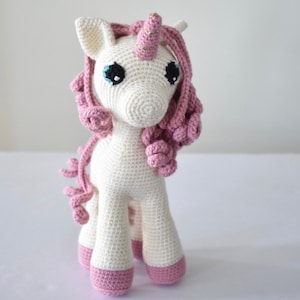 CROCHET PATTERN Stella the Unicorn image 6