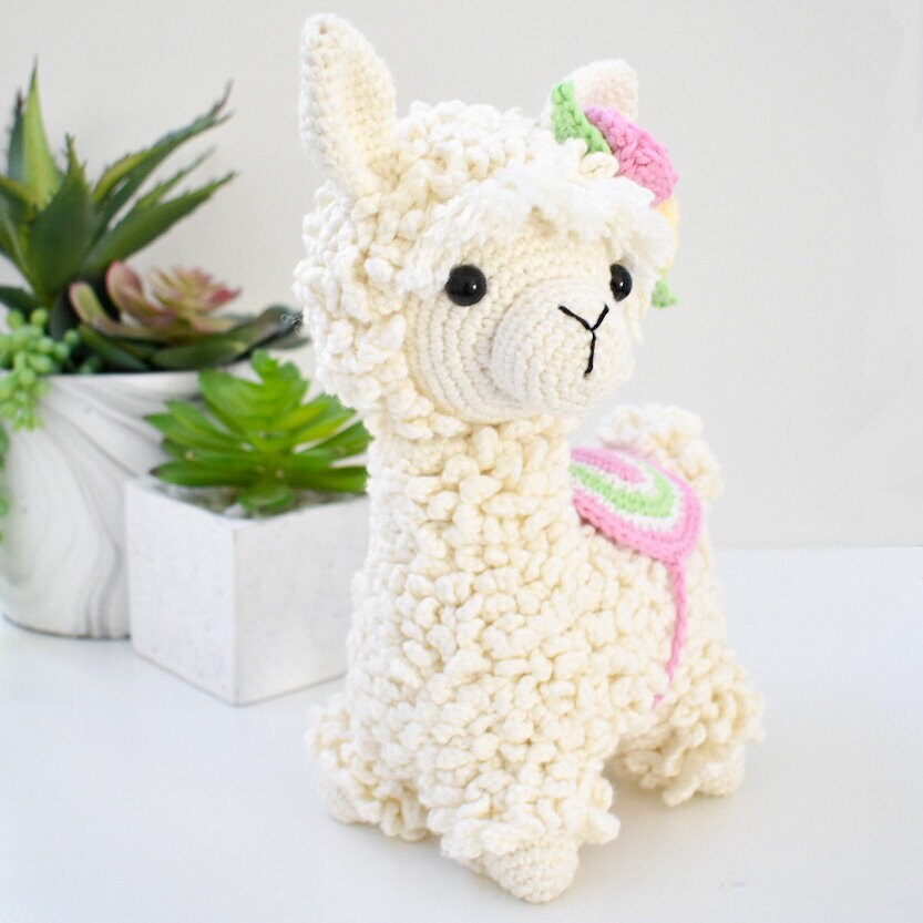 CROCHET PATTERN Miss Aviana the Alpaca - Etsy