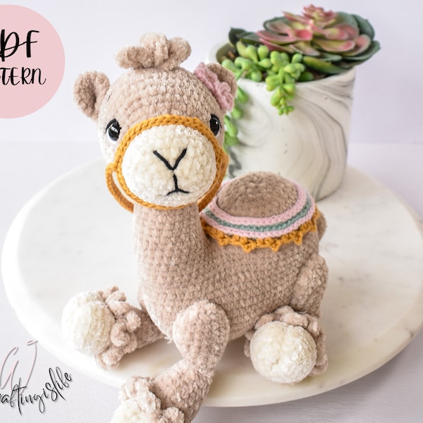 CROCHET PATTERN - Cuddles the Camel