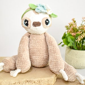 CROCHET PATTERN - Sully the Sloth