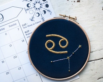 Embroidery hoop with Zodiac Sign and constellation | Cancer | Gold Thread | Stitch Art | Hoop Art | Astrology | Magic | Stars | Horoscope